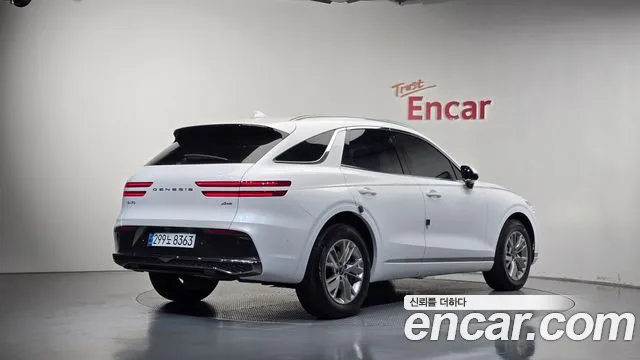 Genesis GV70 — Фото автомобиля 2