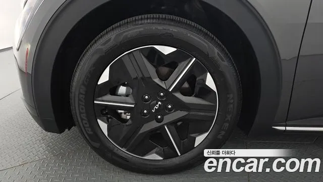 Kia EV6 — Фото автомобиля 5
