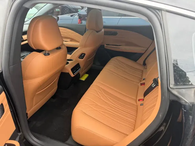 Geely Galaxy Xingyao 8 — Фото автомобиля 7