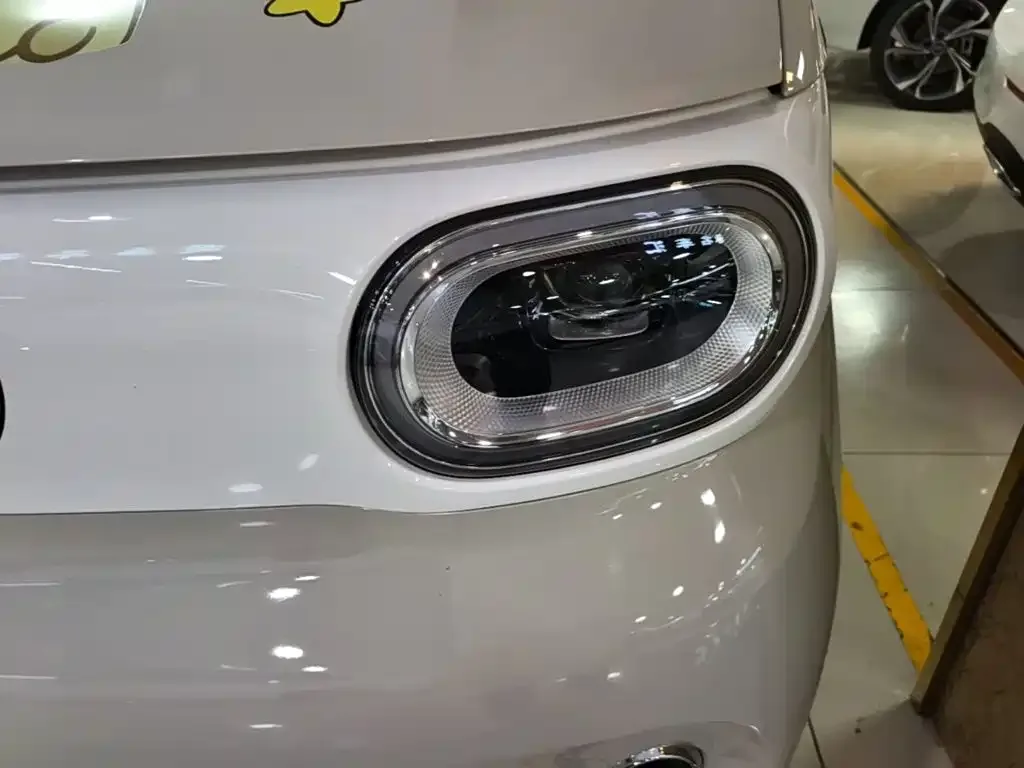 Wuling Motors Hongguang MINIEV 2024 3rd Gen 215km Advanced — Фото автомобиля 23