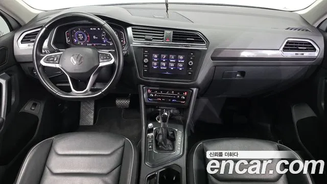 Volkswagen Tiguan — Фото автомобиля 10