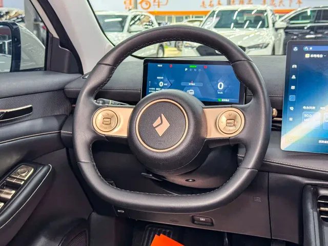 Baojun Yunhai — Фото автомобиля 15