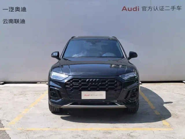 Audi Q5L — Фото автомобиля 2