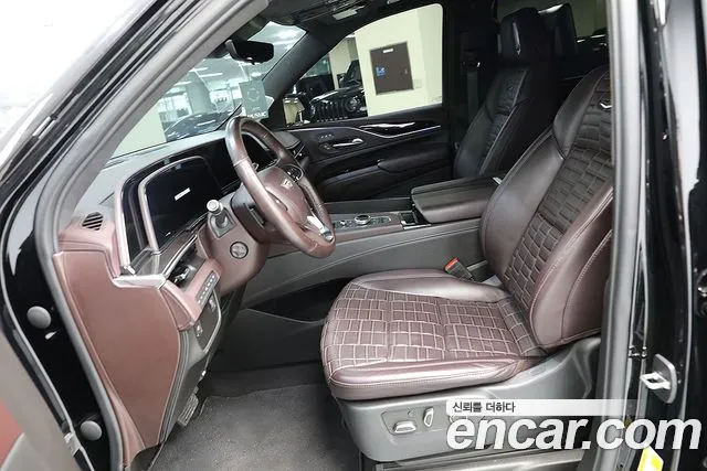 Cadillac Escalade — Фото автомобиля 5