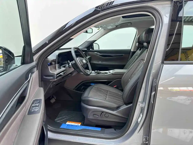 Ford Edge — Фото автомобиля 9