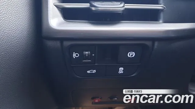 Hyundai Grandeur GN7 — Фото автомобиля 10