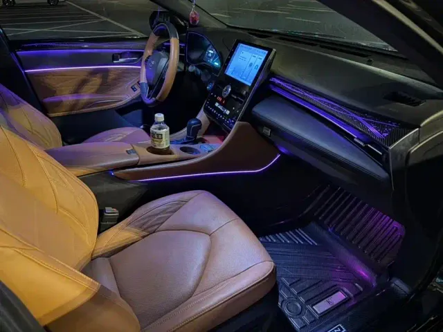 Toyota Avalon — Фото автомобиля 6