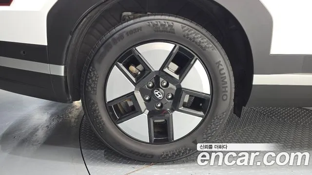 Hyundai Santa Fe MX5 — Фото автомобиля 5