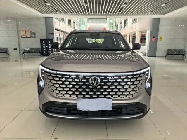 Changan CS55 Plus — Фото автомобиля 11