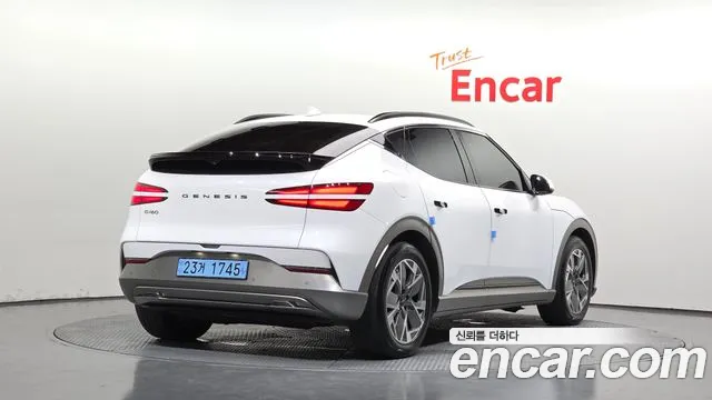 Genesis GV60 — Фото автомобиля 2