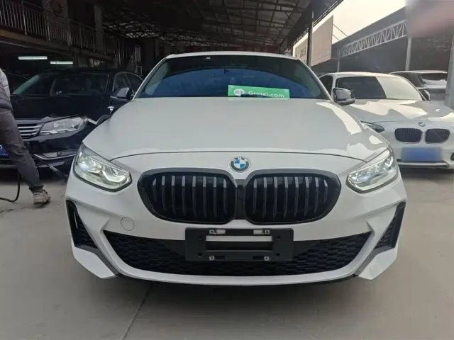 BMW 1 Series — Фото автомобиля 2