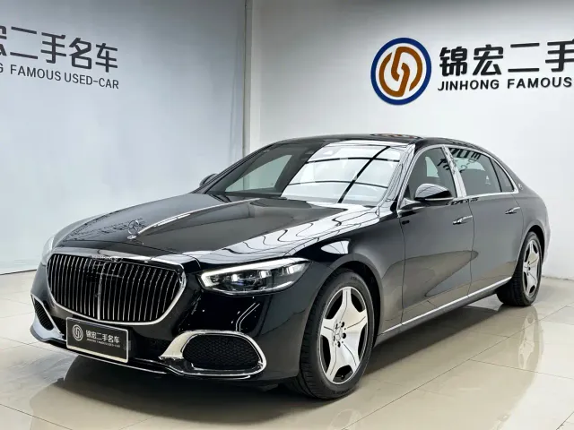 Фотография автомобиля — Mercedes-Benz Maybach S-Class