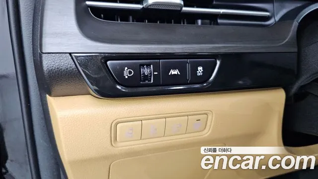 Kia Carnival Generation 4 — Фото автомобиля 29