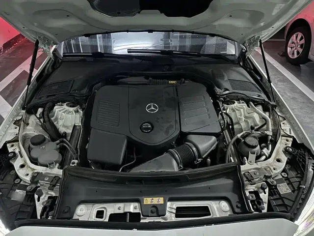 Mercedes-Benz C-Class — Фото автомобиля 12