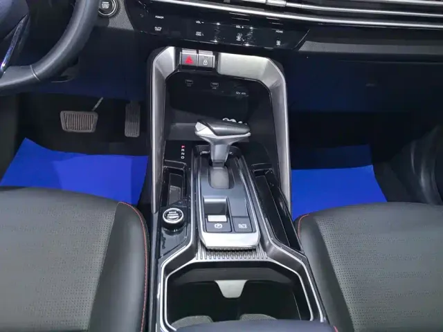 Kia Sportage — Фото автомобиля 16