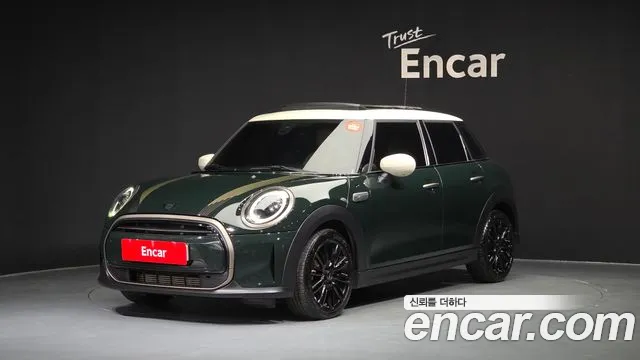 Фотография автомобиля — MINI Cooper