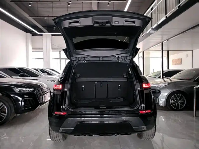 Land Rover Range Rover Evoque — Фото автомобиля 18