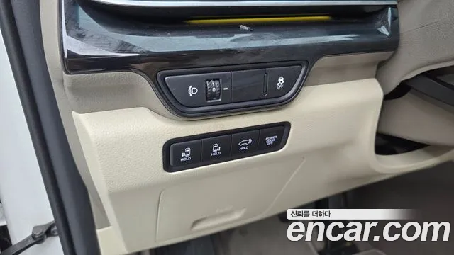 Kia Carnival 4th Gen — Фото автомобиля 17