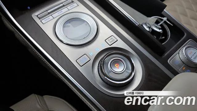 Genesis GV80 — Фото автомобиля 9