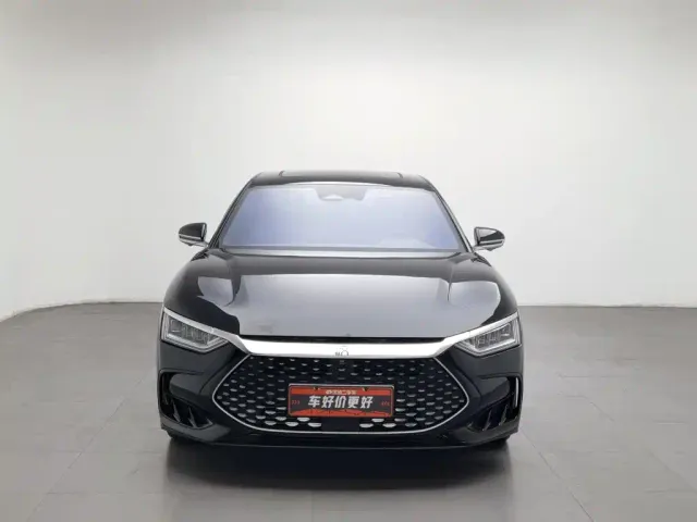 BYD Han — Фото автомобиля 3