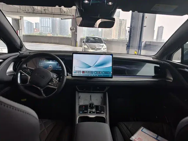 BYD Sealion 07 EV — Фото автомобиля 8