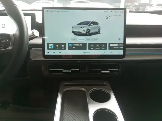Aion AION S Plus 2022 70 Smart Edition — Фото автомобиля 12