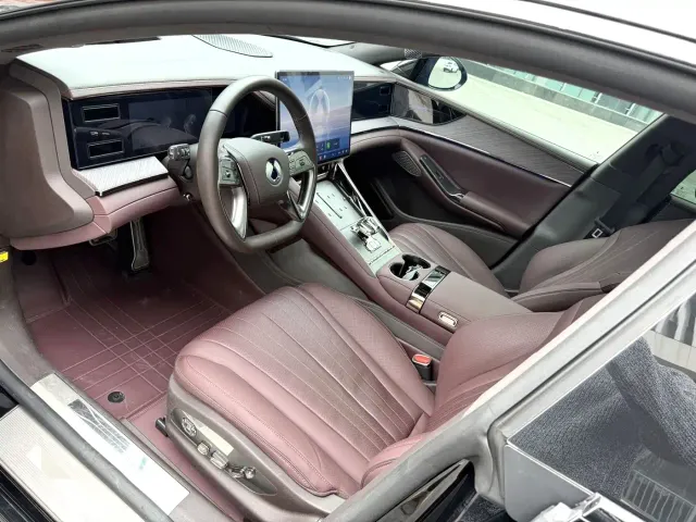 Denza Z9GT — Фото автомобиля 4