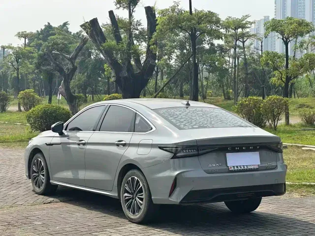 Chery Fulwin A8 — Фото автомобиля 7