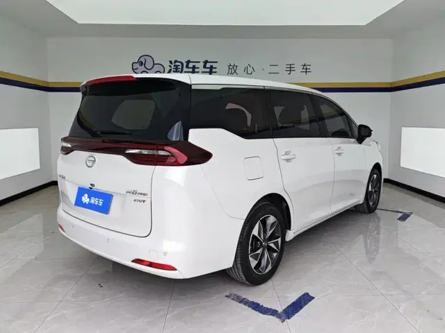 GAC Trumpchi M6 — Фото автомобиля 3