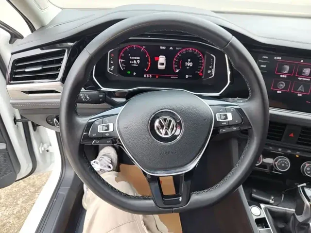 Volkswagen Sagitar — Фото автомобиля 10