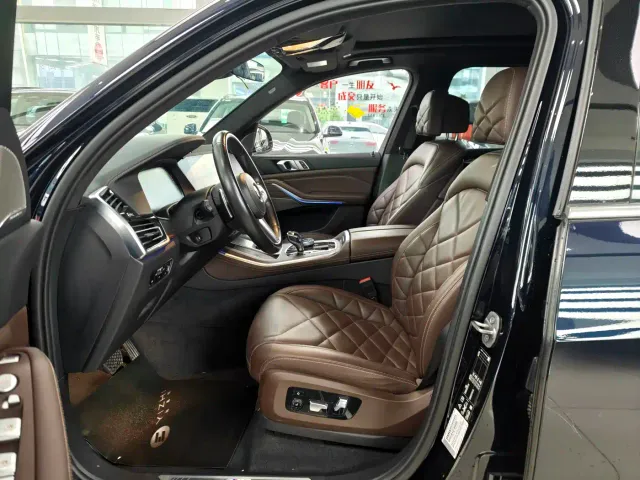 BMW X5 — Фото автомобиля 5