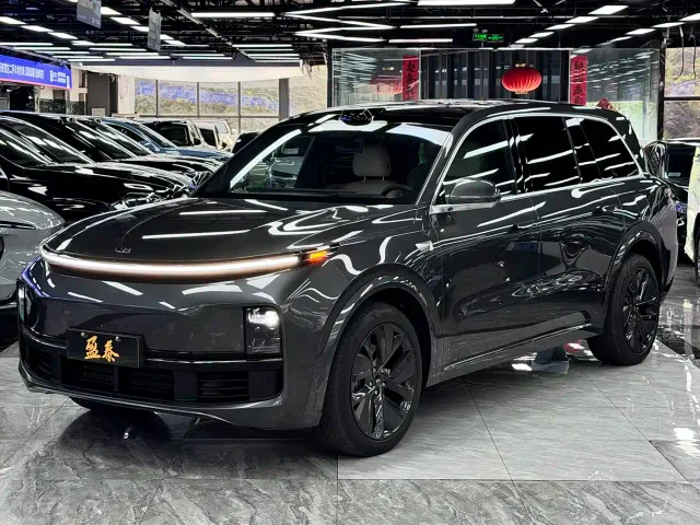 Фотография автомобиля — Li Auto L9