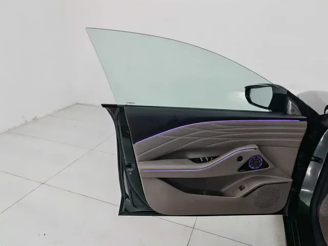 Geely Galaxy Xingyao 8 — Фото автомобиля 9