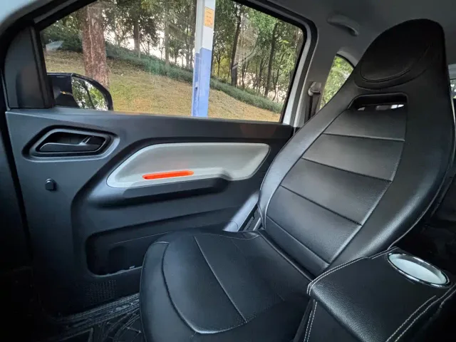 Wuling Hongguang Mini EV — Фото автомобиля 14