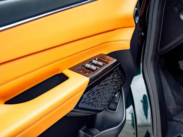 Geely Yizhen L380 — Фото автомобиля 8