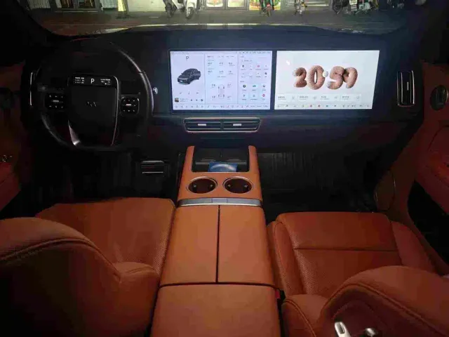 Li Auto L7 — Фото автомобиля 3