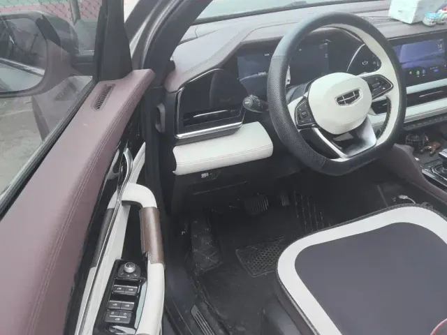 Geely Xingyue L — Фото автомобиля 12