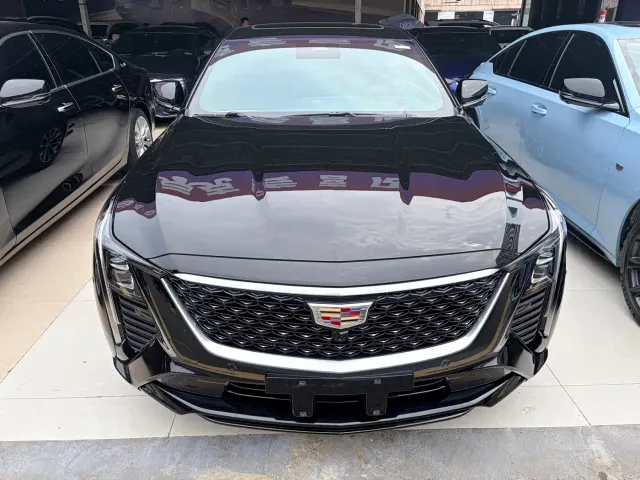 Cadillac CT5 — Фото автомобиля 2
