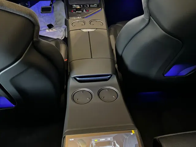Lotus Emeya — Фото автомобиля 6