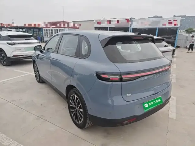 Leapmotor Leapmotor B10 2025 510 LiDAR Edition — Фото автомобиля 4