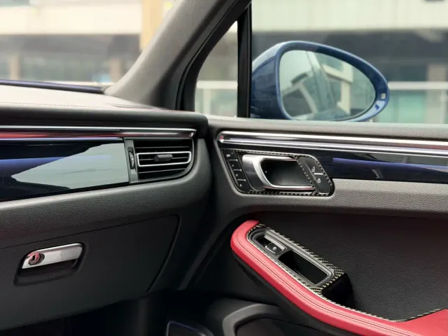 Porsche Macan — Фото автомобиля 10