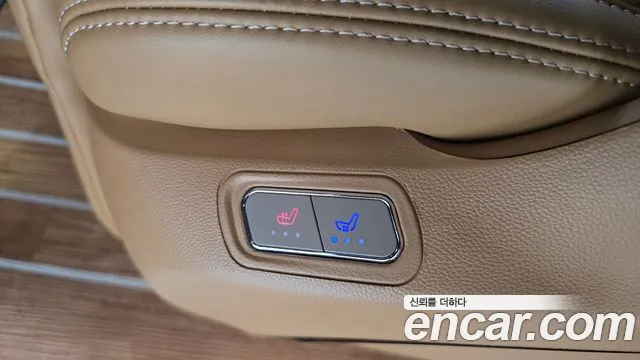 Kia Canival Carnival 4 поколение Бензин 9 мест Signature — Фото автомобиля 16