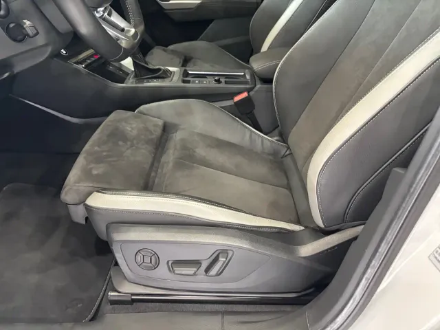 Audi Q3 — Фото автомобиля 11