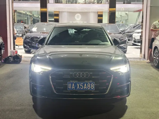 Audi A6L — Фото автомобиля 6