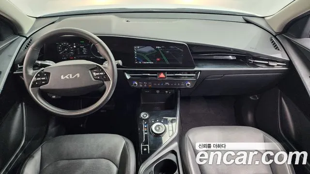 Kia Niro New — Фото автомобиля 10
