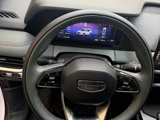 Geely Haoyue L — Фото автомобиля 2