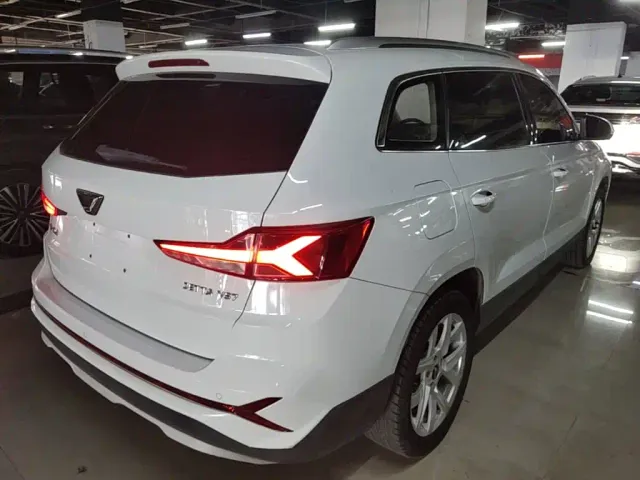 Jetta VS7 — Фото автомобиля 6