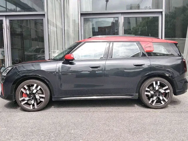 MINI JCW COUNTRYMAN — Фото автомобиля 10