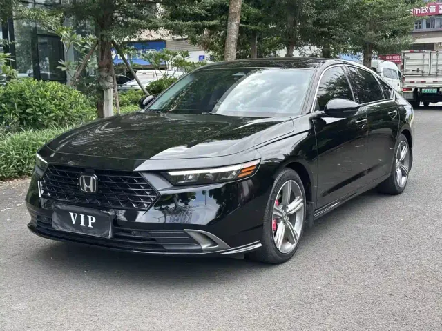 Фотография автомобиля — Honda Accord