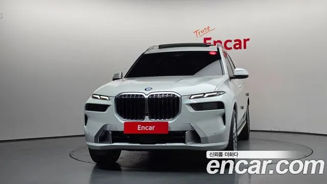 Фотография автомобиля — BMW X7 X7 (G07)